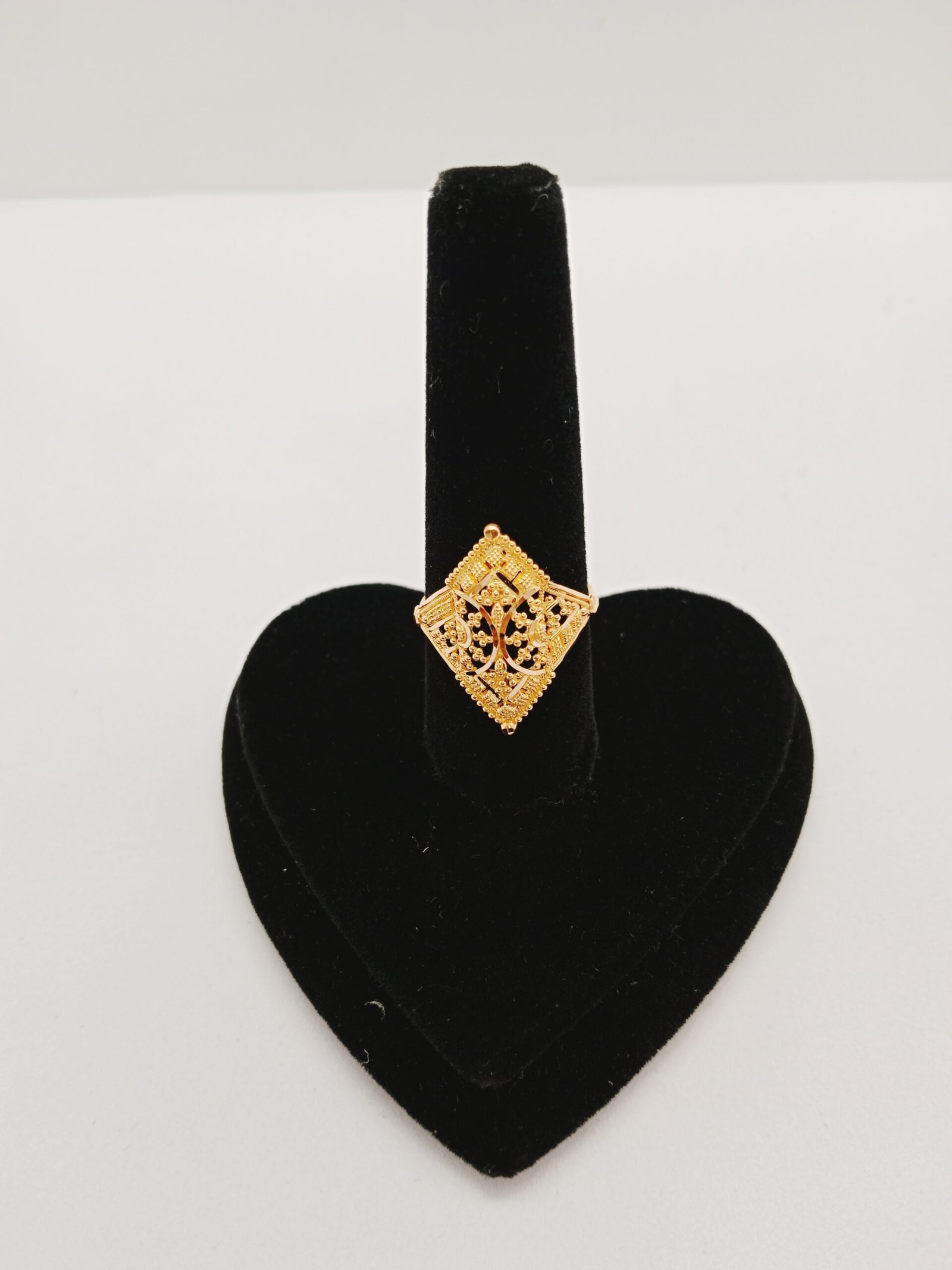 IMG_20231202_180416.jpg Ring - Image 1