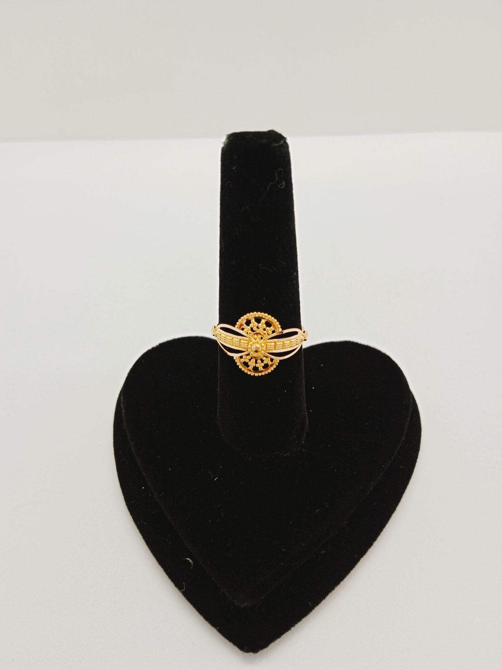 IMG_20231202_181513.jpg Studs - Image 1