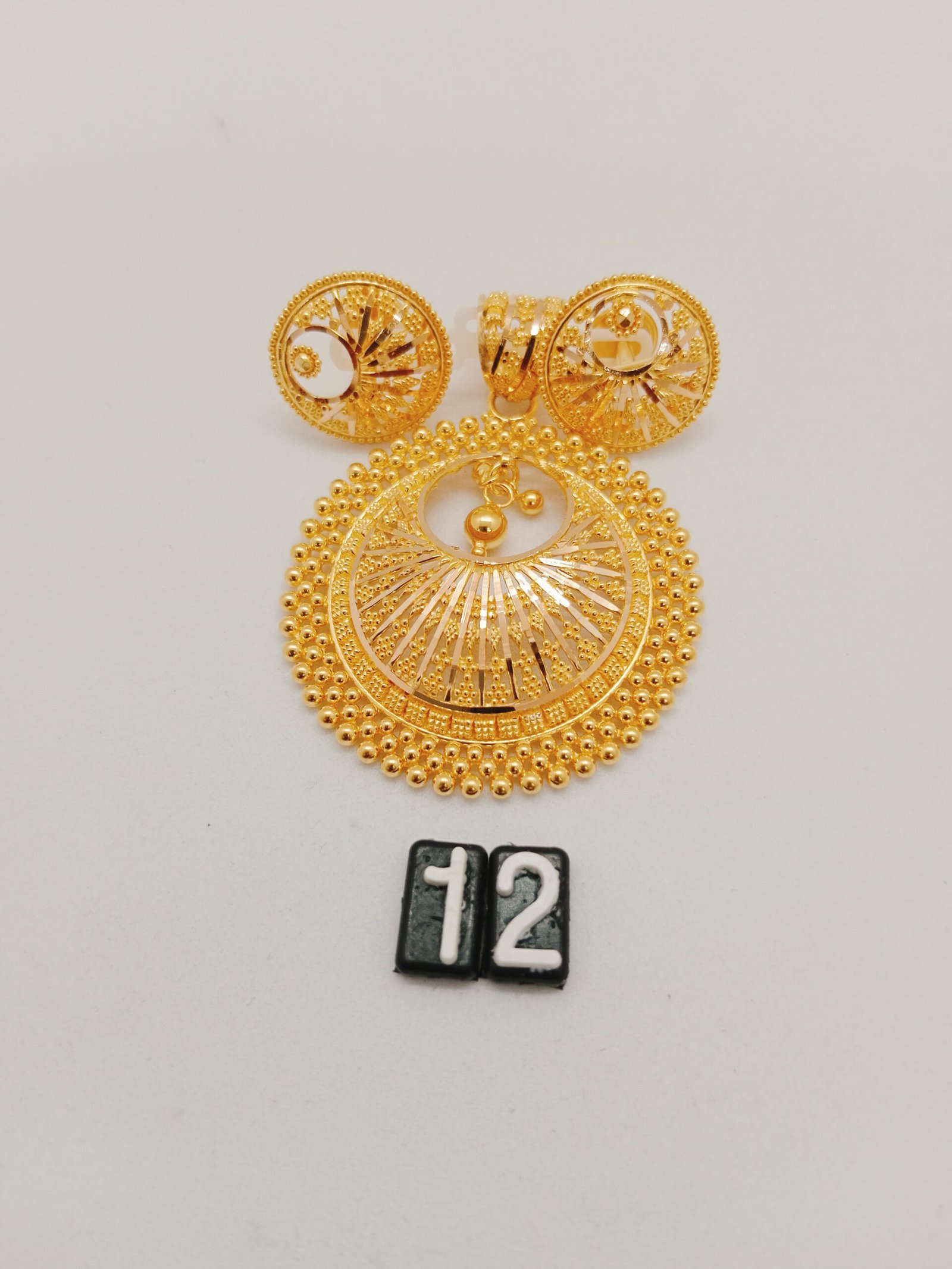 IMG_20231209_144555.jpg Pendant Set - Image 1