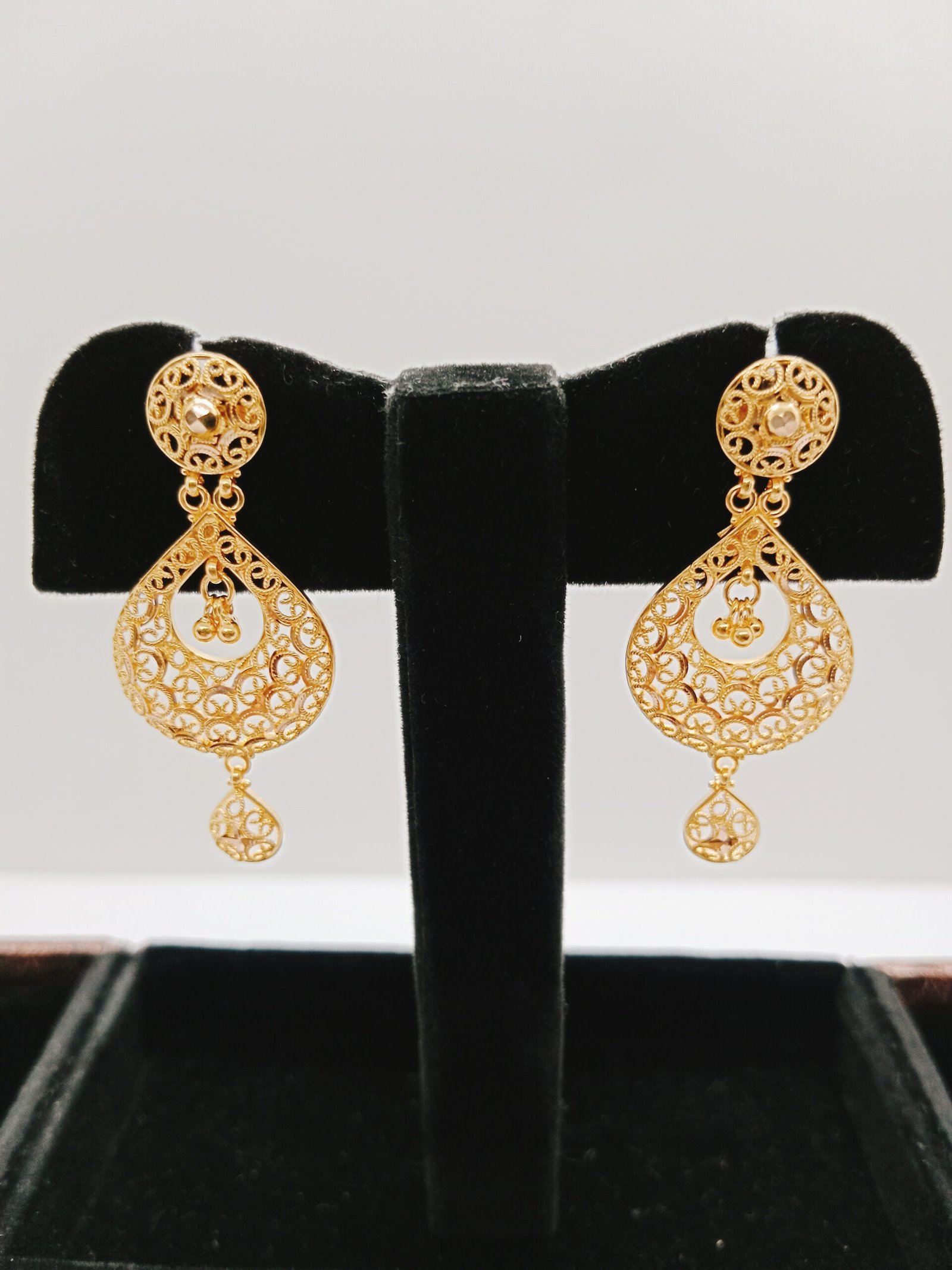 IMG_20231219_175958.jpg Chand Bali & Ear Rings - Image 1
