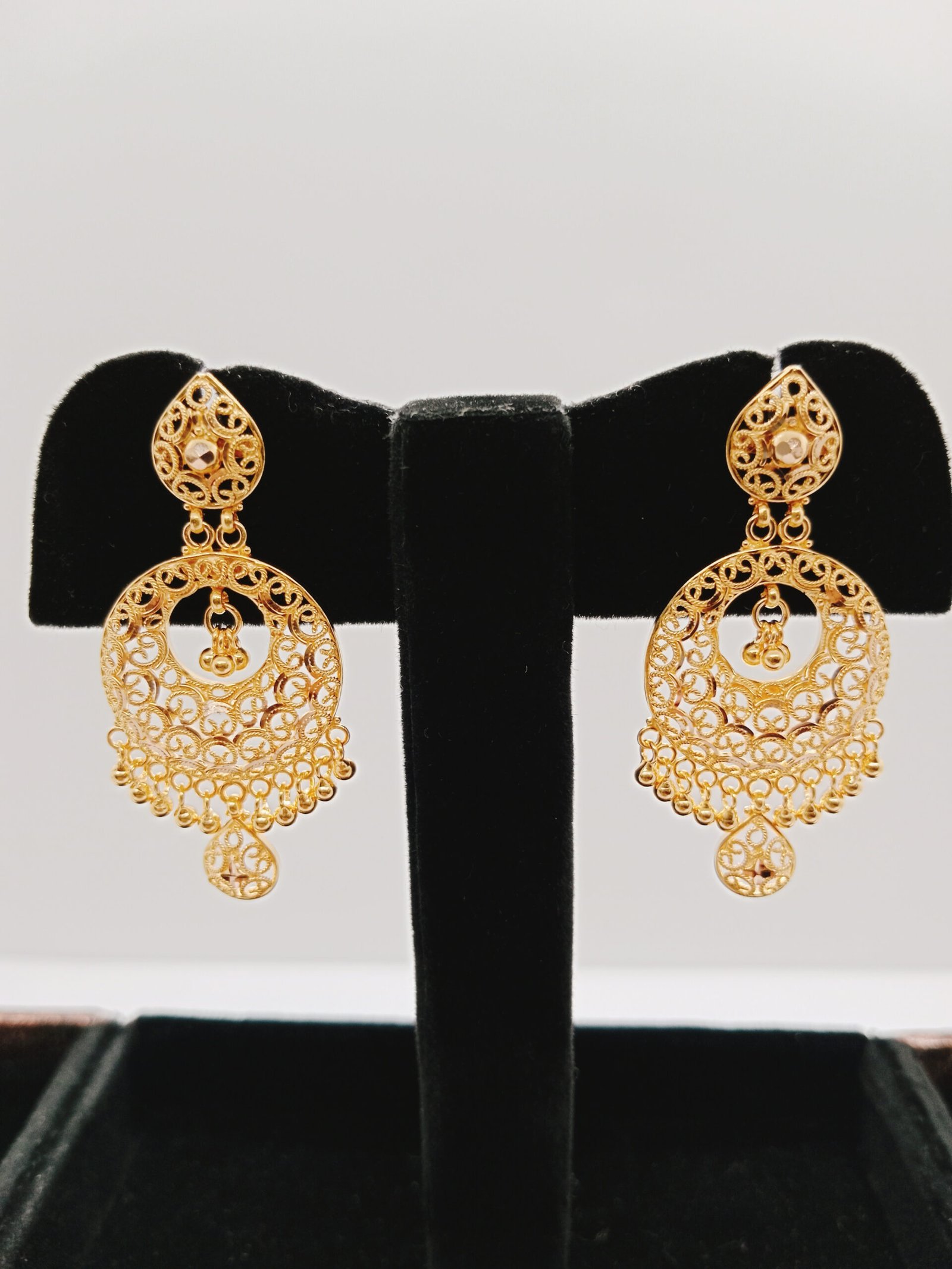 IMG_20231219_180038.jpg Chand Bali & Ear Rings - Image 1