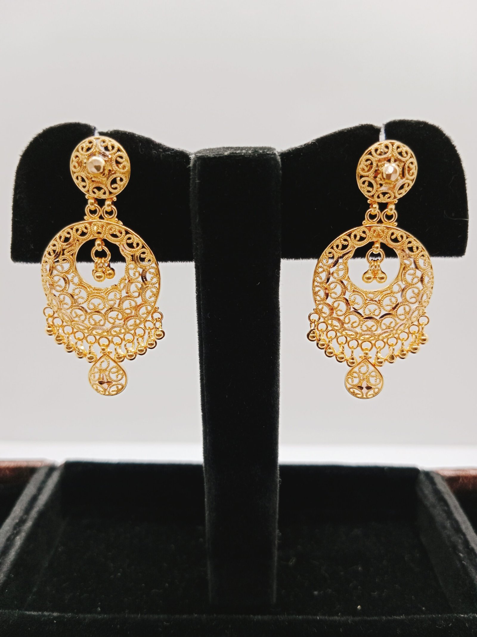 IMG_20231219_180315.jpg Chand Bali & Ear Rings - Image 1