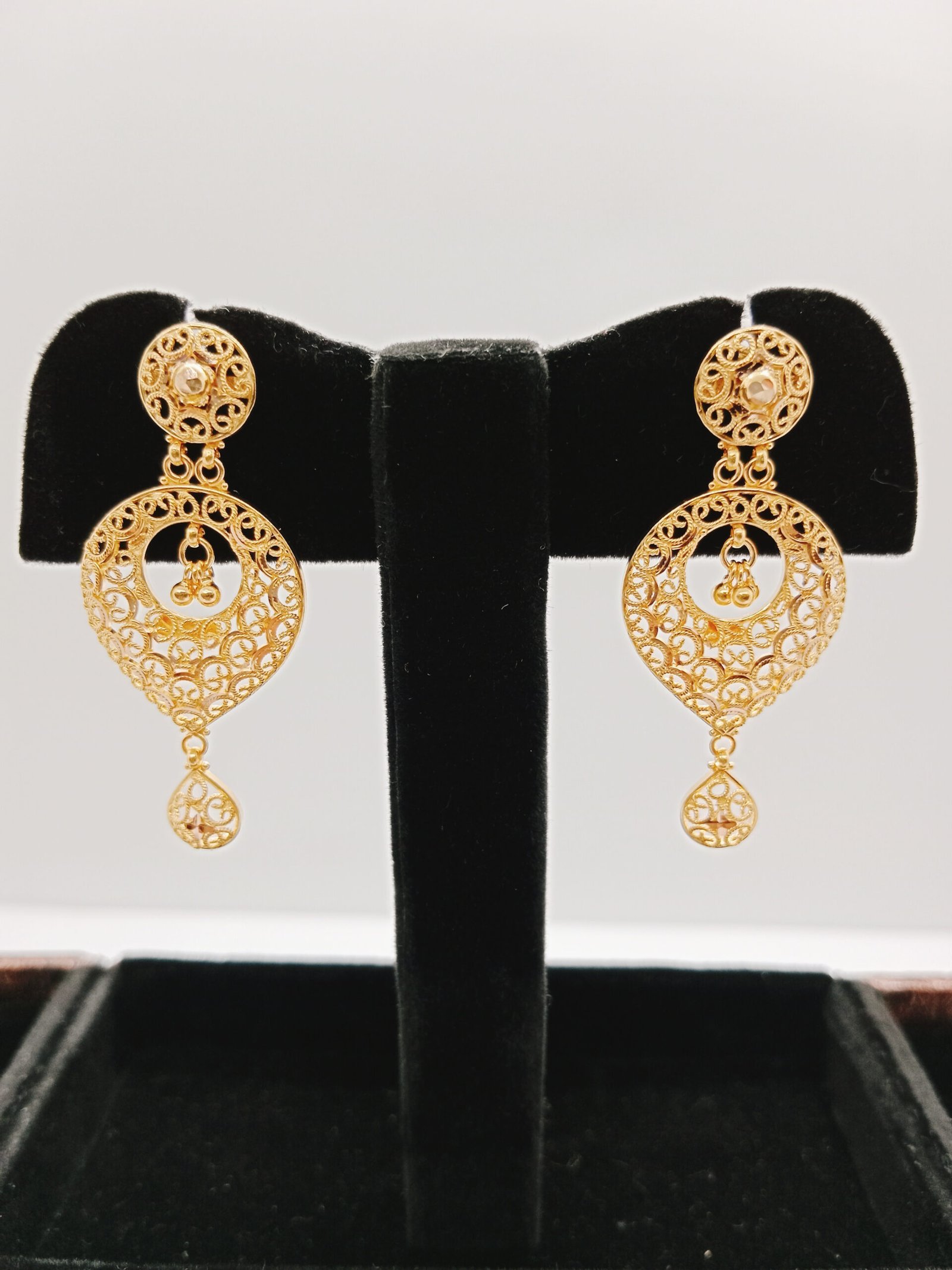 IMG_20231219_180516.jpg Chand Bali & Ear Rings - Image 1
