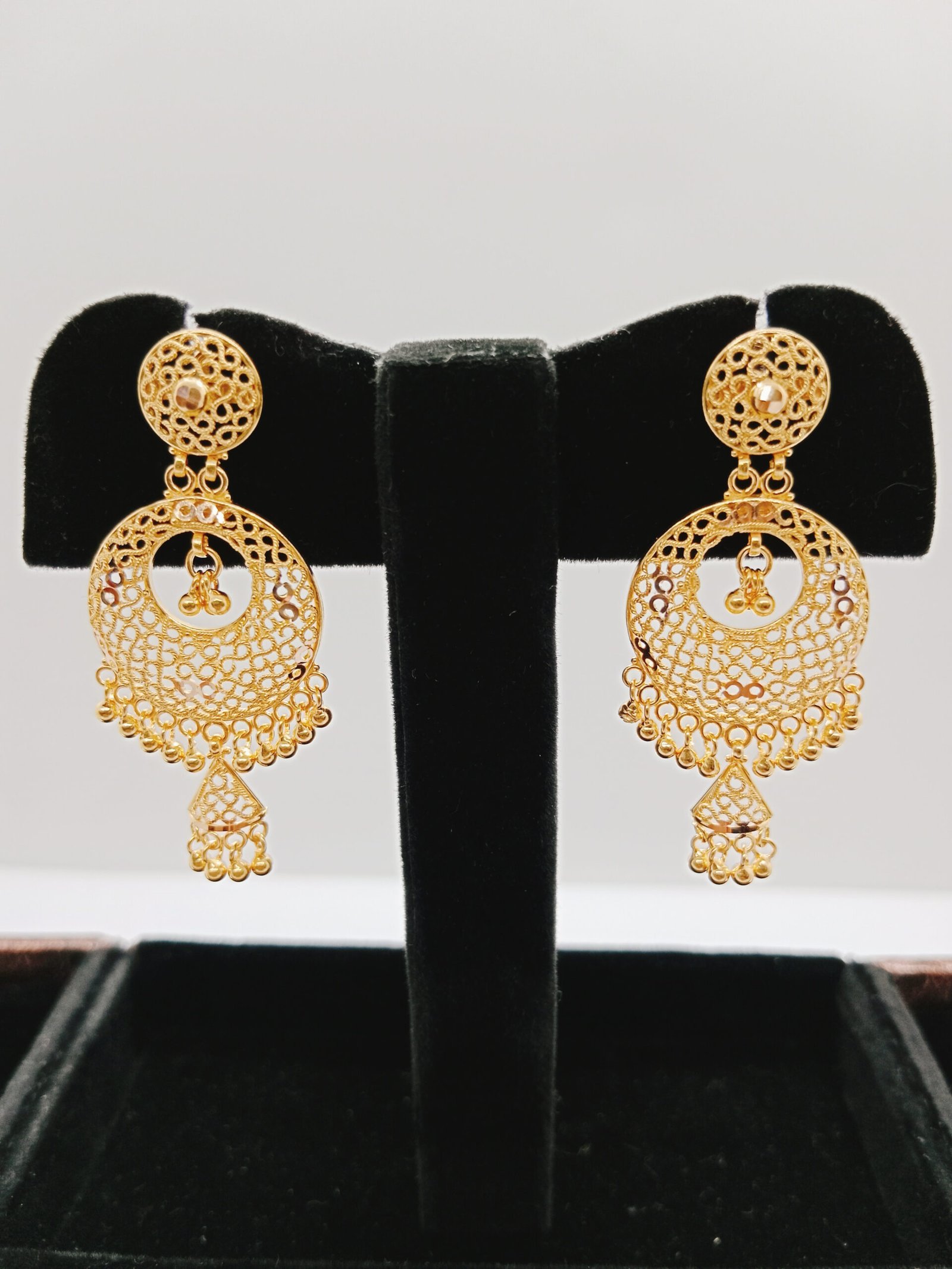 IMG_20231219_180835.jpg Chand Bali & Ear Rings - Image 1