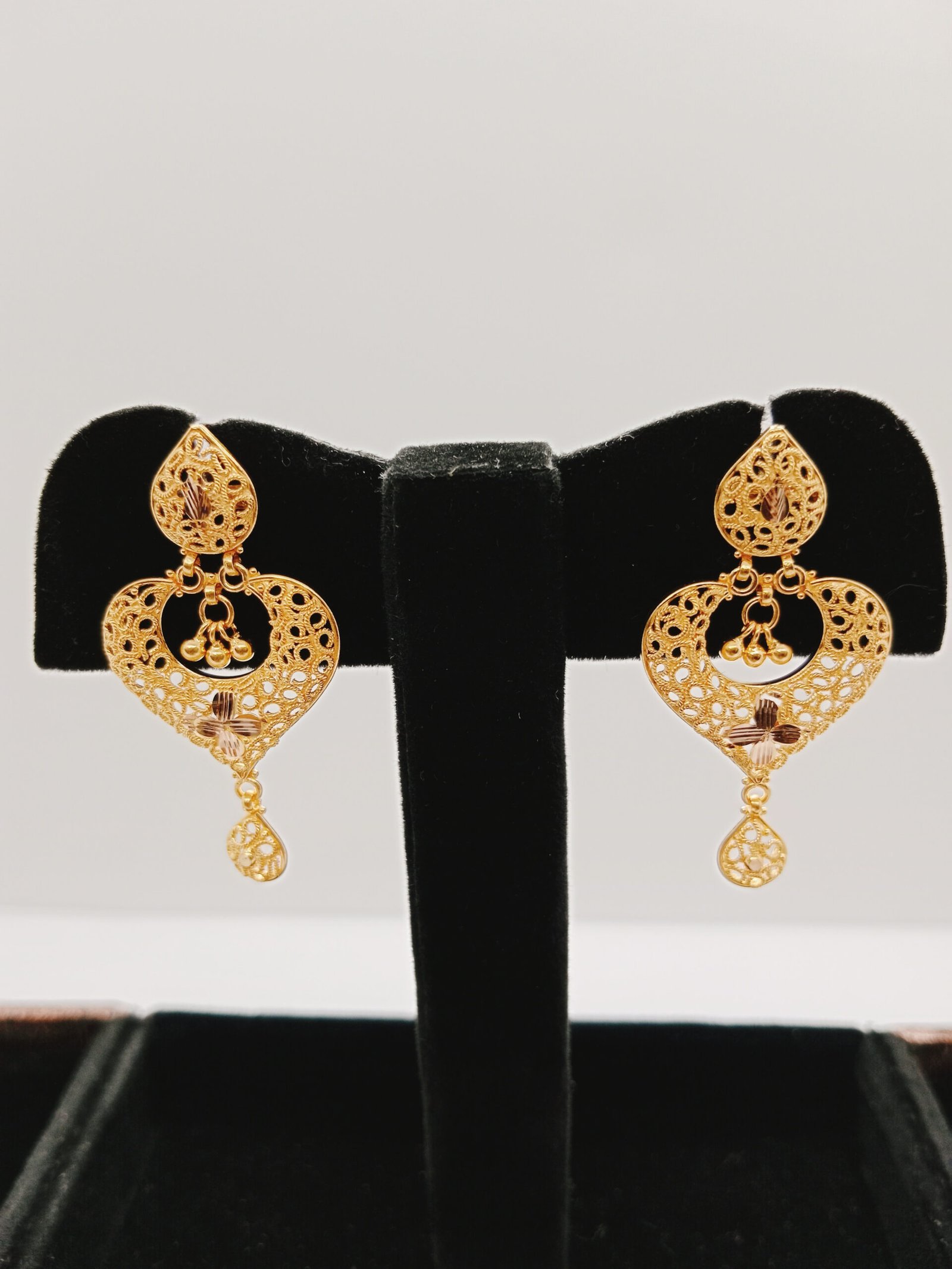 IMG_20231219_181007.jpg Chand Bali & Ear Rings - Image 1