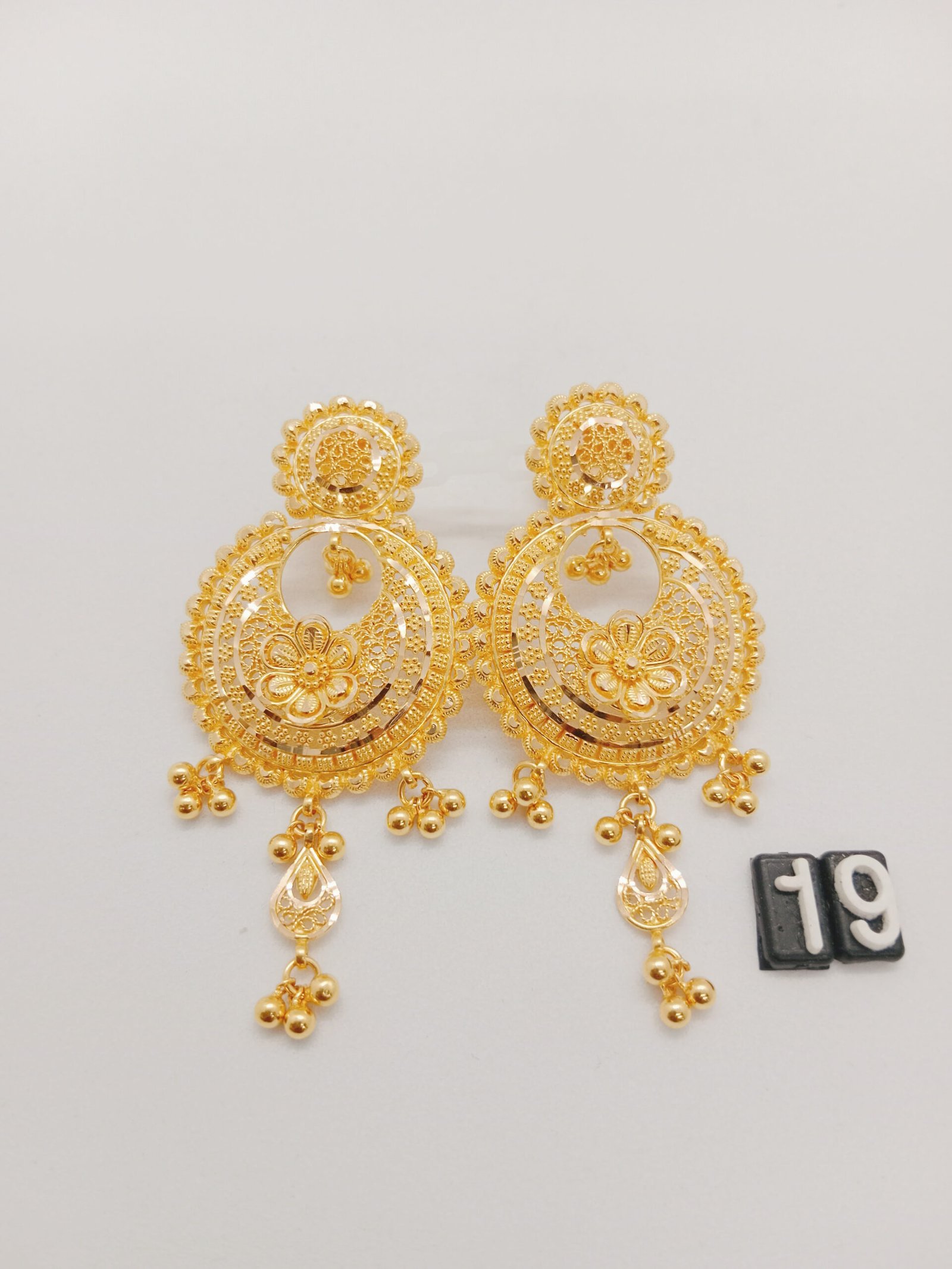 IMG_20231226_172942.jpg Chand Bali & Ear Rings - Image 1
