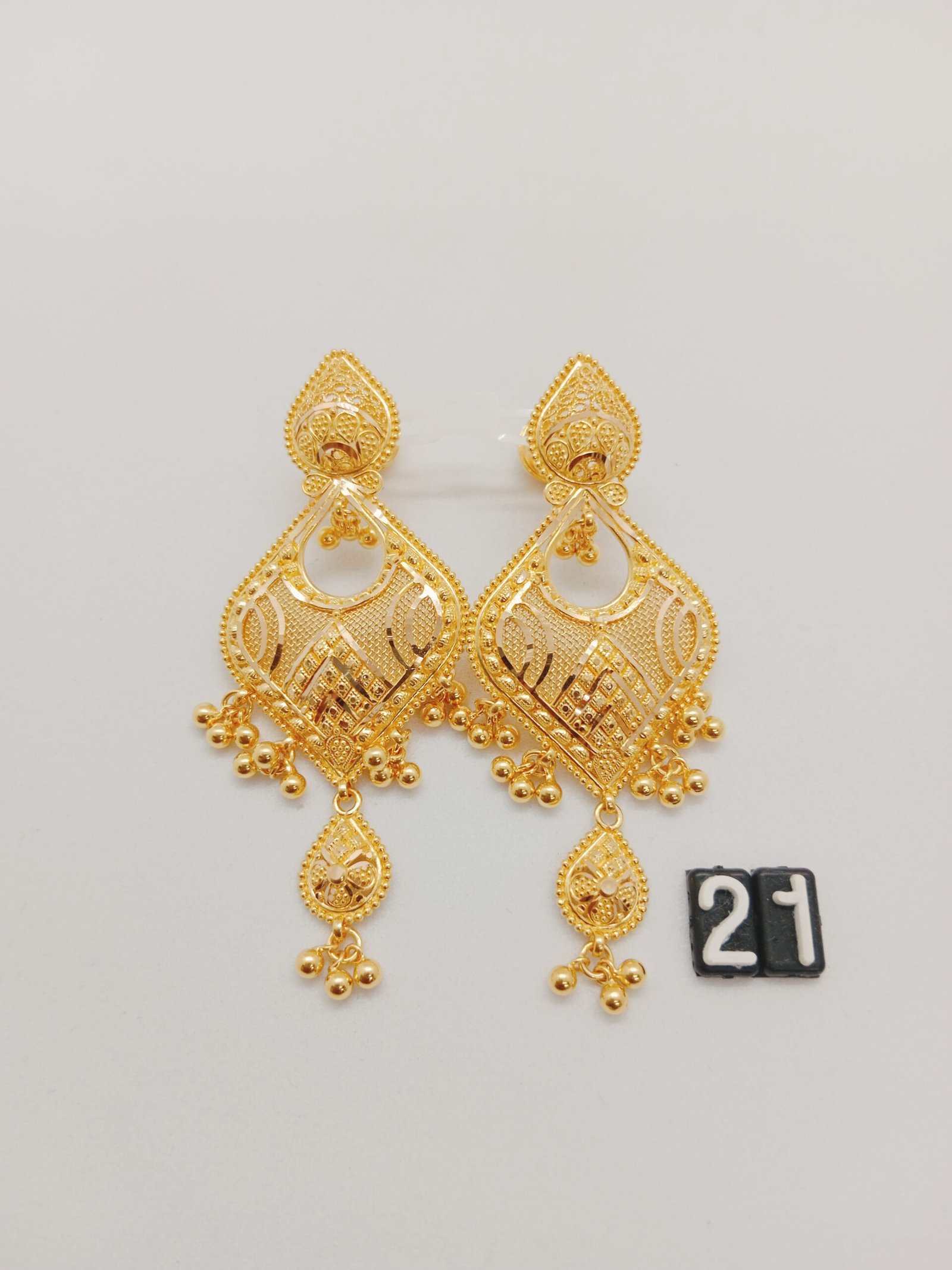 IMG_20231226_173413.jpg Chand Bali & Ear Rings - Image 1