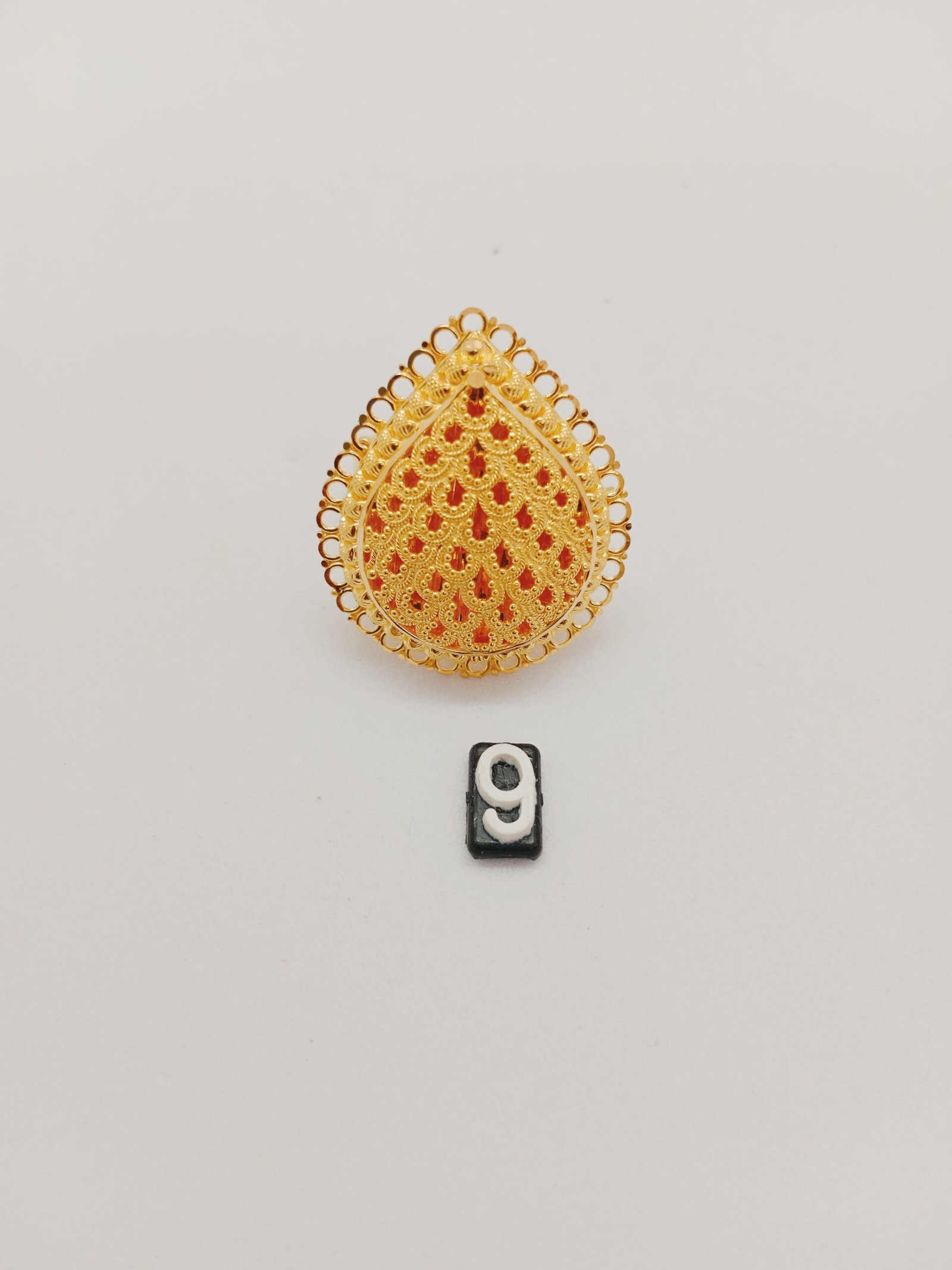 IMG_20240112_153820.jpg Studs - Image 1