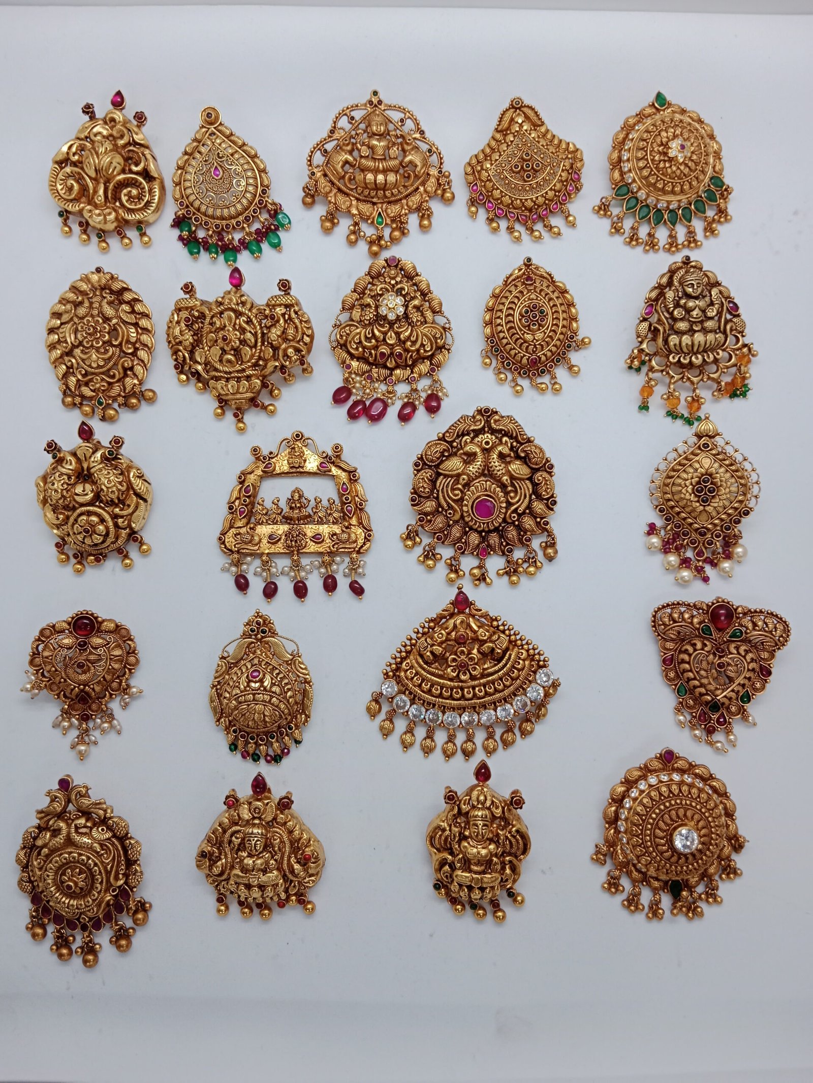 IMG_20240321_1731438b4361cbb22135af.jpg Silver - Image 1