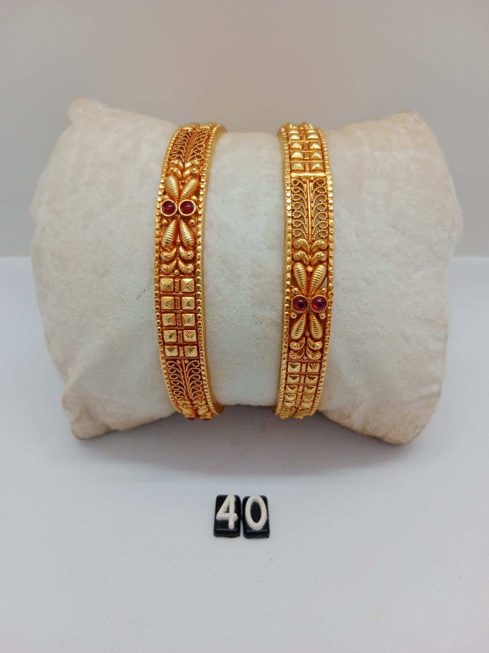 IMG_20240502_130604c455c82bb0230217.jpg Silver - Image 1