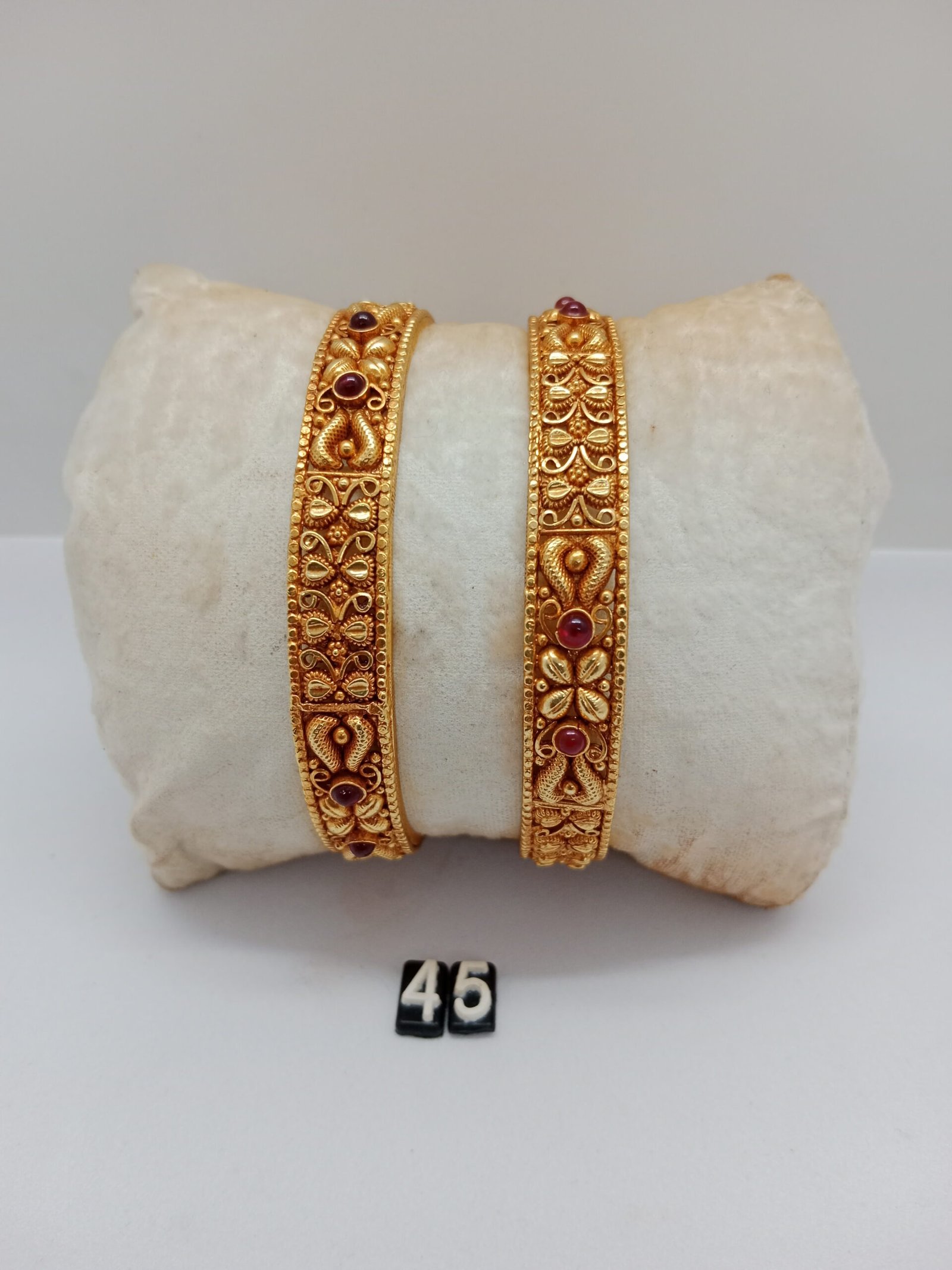 IMG_20240502_1319501f45bebfd134d8ba.jpg Silver - Image 1