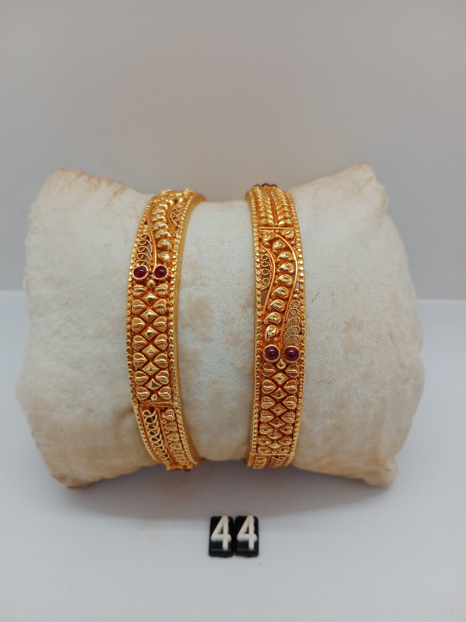 IMG_20240502_140705d7febd338d5e3d23.jpg Silver - Image 1