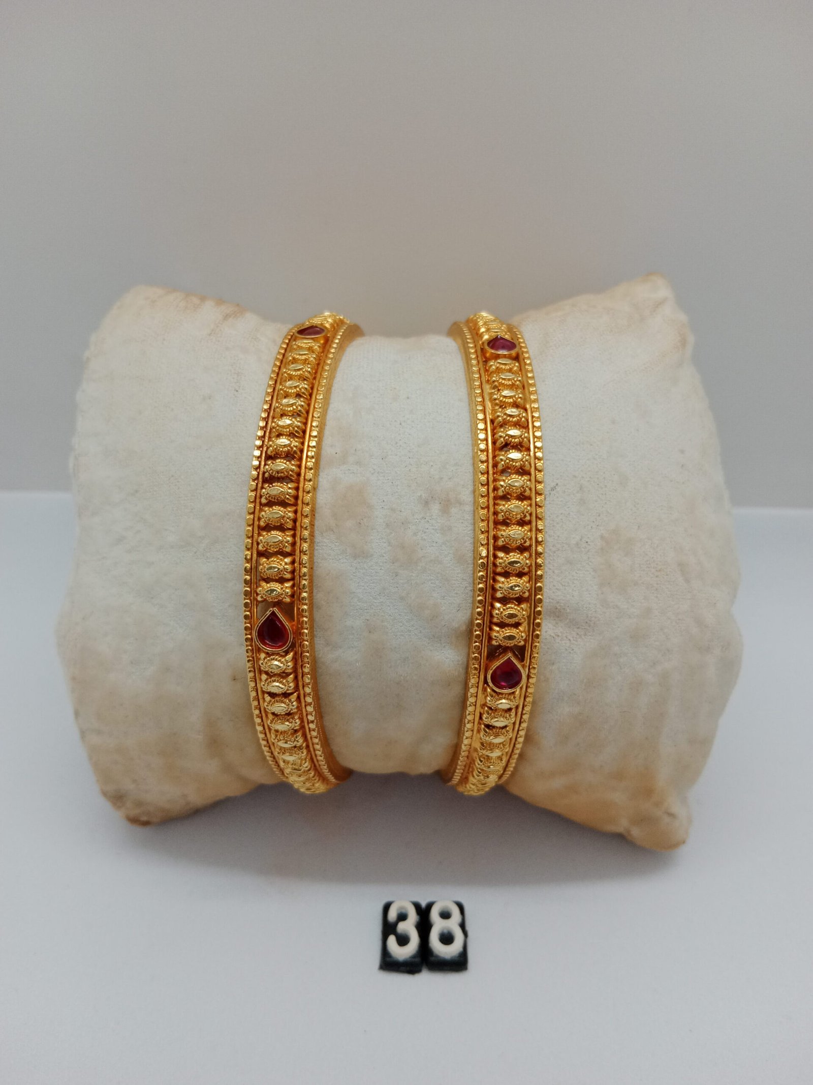 IMG_20240502_141759_Burst02e98a556d500dbe0c.jpg Silver - Image 1