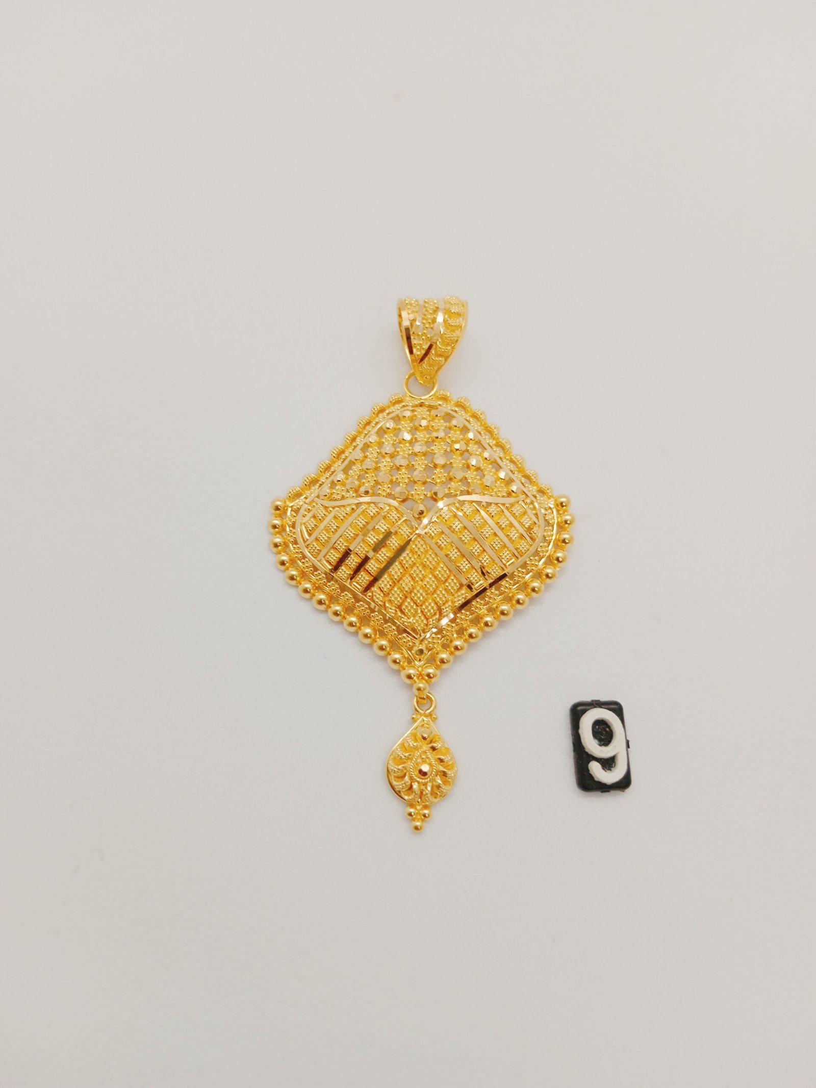 IMG_20240510_173324.jpg Pendant - Image 1