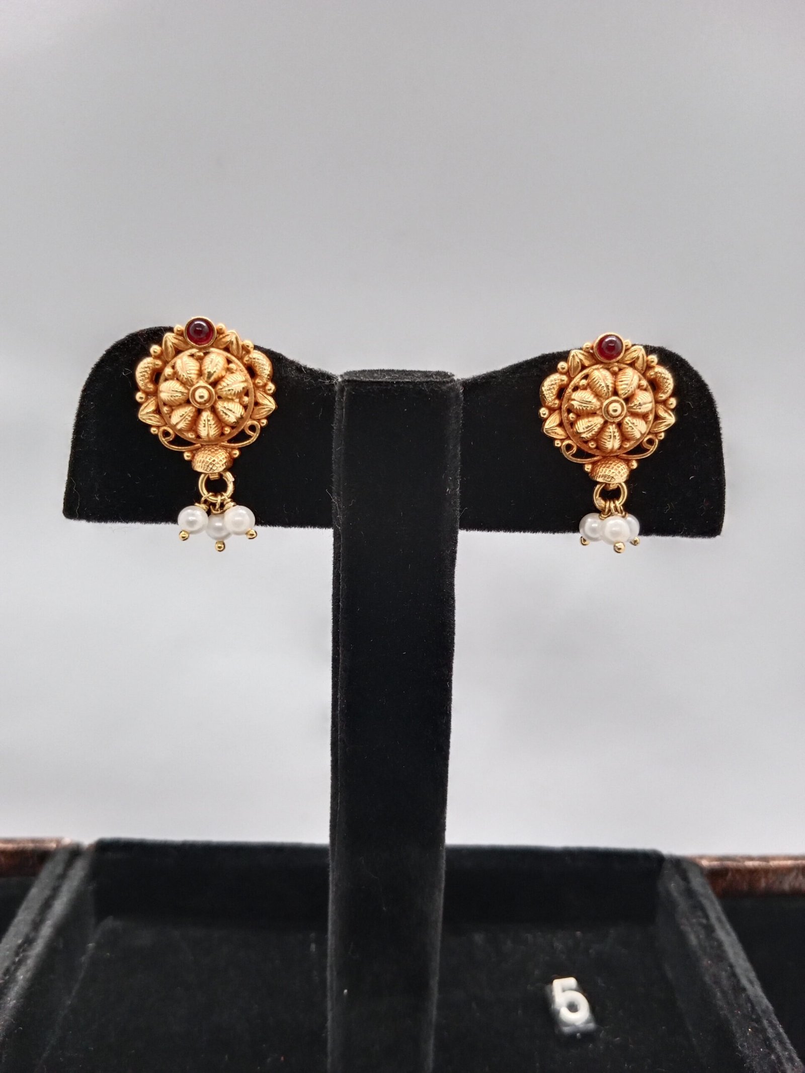 IMG_20240520_172117.jpg Silver - Image 1